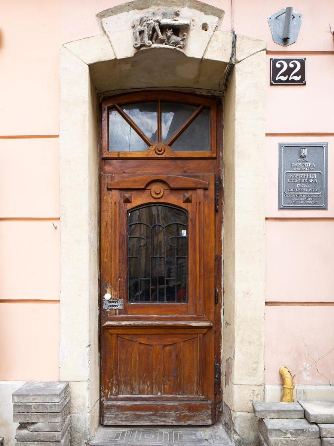 Apartamento Lion King Krakivska Leópolis Exterior foto