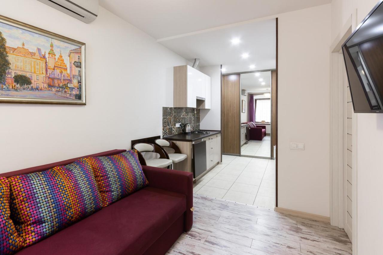 Apartamento Lion King Krakivska Leópolis Exterior foto