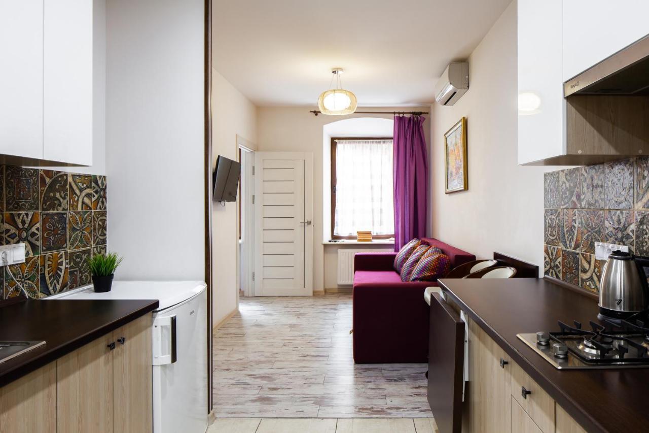 Apartamento Lion King Krakivska Leópolis Exterior foto